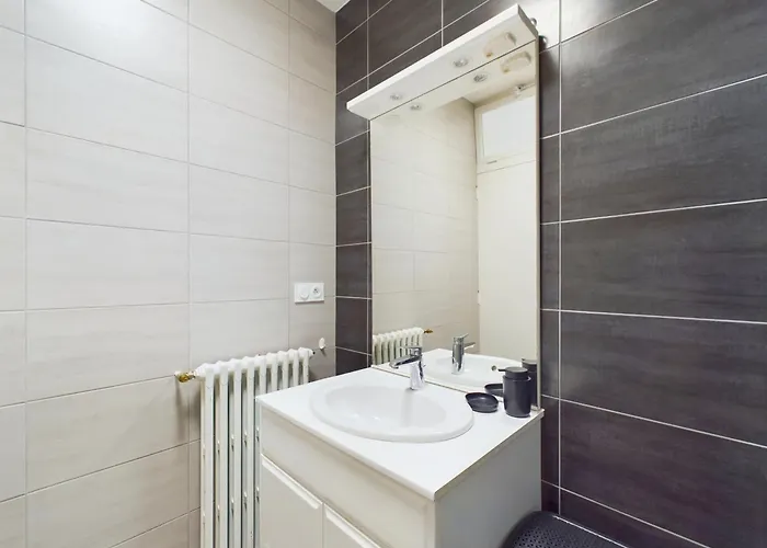 A 2,7 Km De La Plage, Maison Au Calme Pour 6 Ле-Сабль-д’Олон