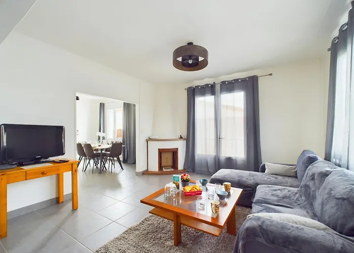 A 2,7 Km De La Plage, Maison Au Calme Pour 6 * Ле-Сабль-д’Олон