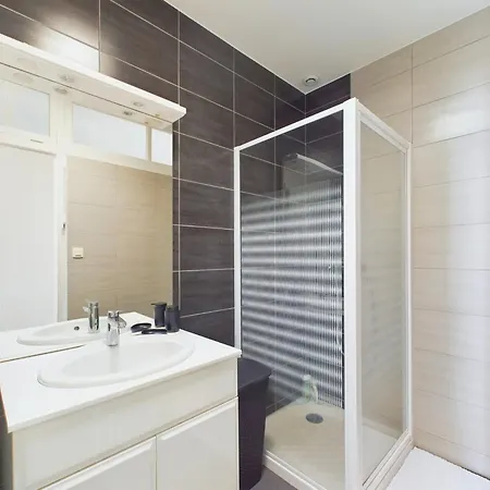 Holiday home A 2,7 Km De La Plage, Maison Au Calme Pour 6 *