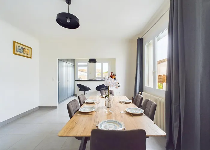 A 2,7 Km De La Plage, Maison Au Calme Pour 6 Holiday home